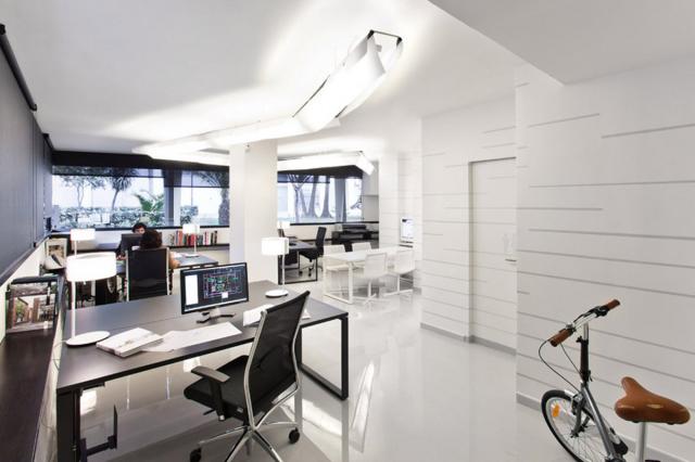 minimalist-and-extravagant-loft-office-minimalist.jpg